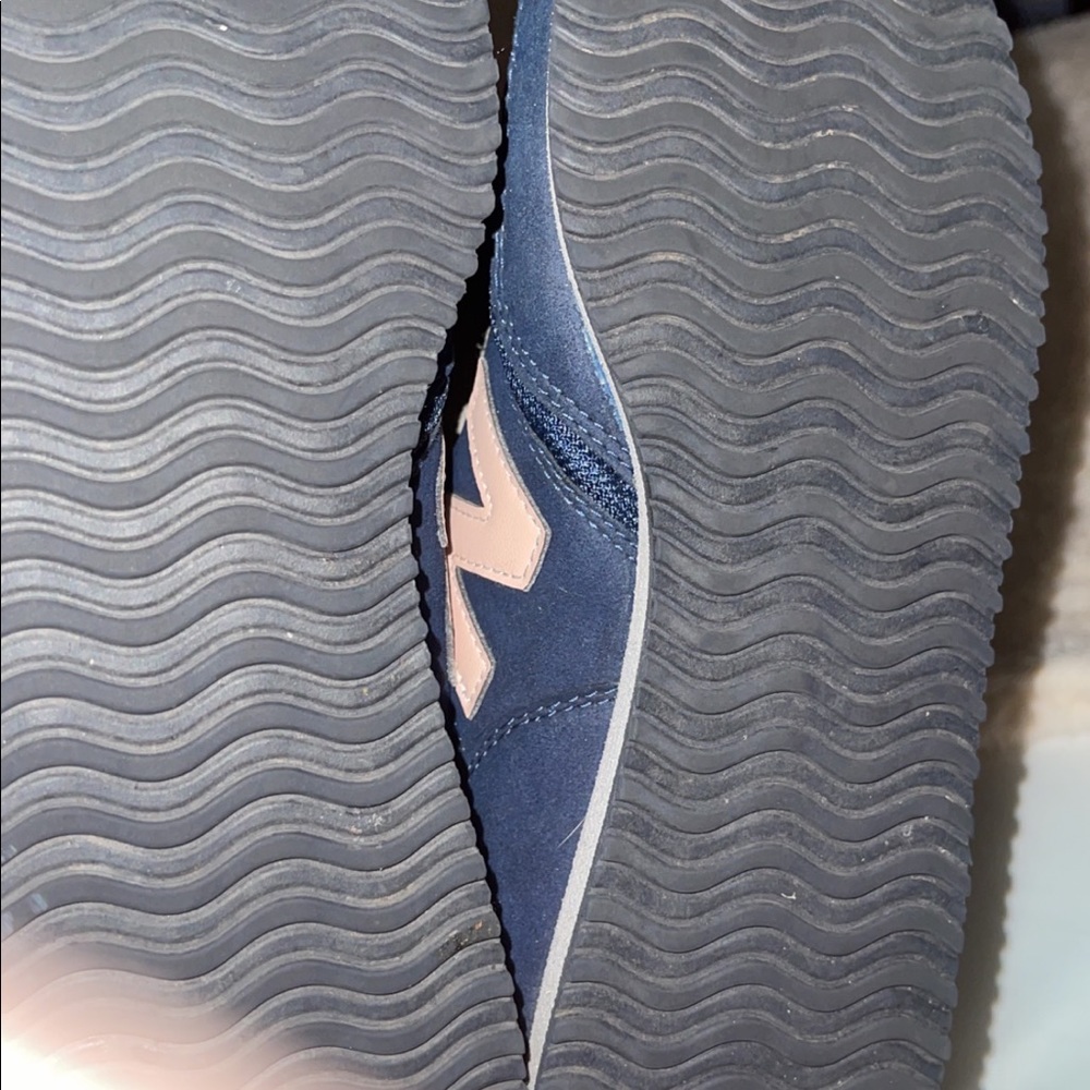 Sneakers - Picture 3 of 3